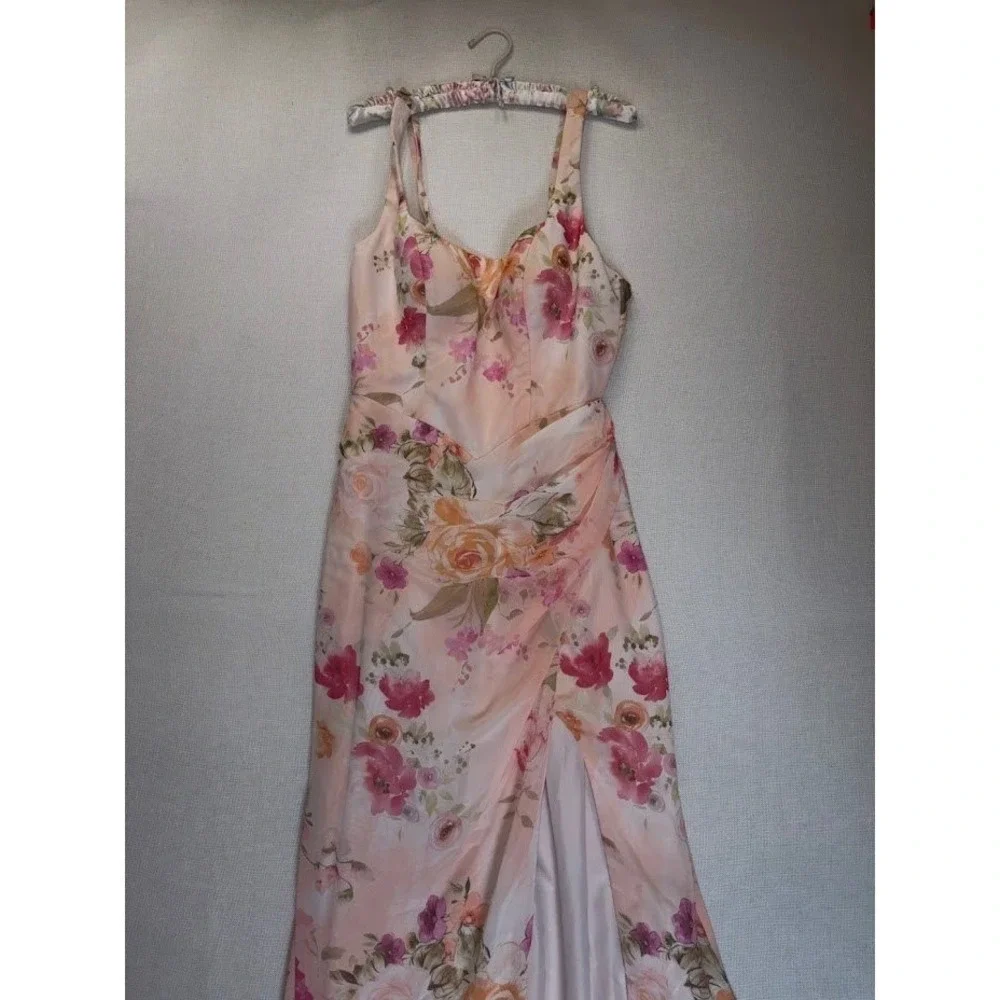 Azazie Floral Pink Chiffon V-Neck Bridesmaid Formal Gown Floor Length Size 10 - Picture 1 of 4